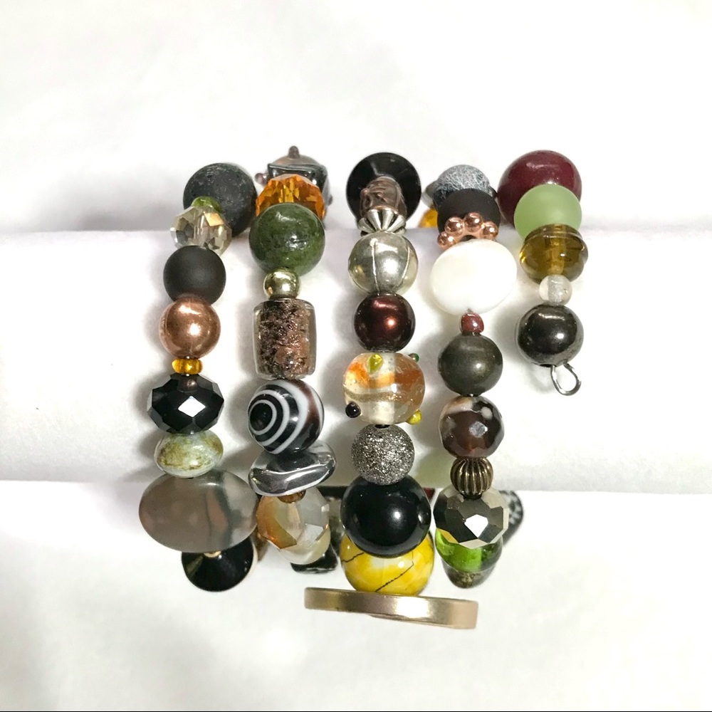 Handmade Bracelet with Vintage and Modern Elements (NB70-3H) - Picture 5 of 8